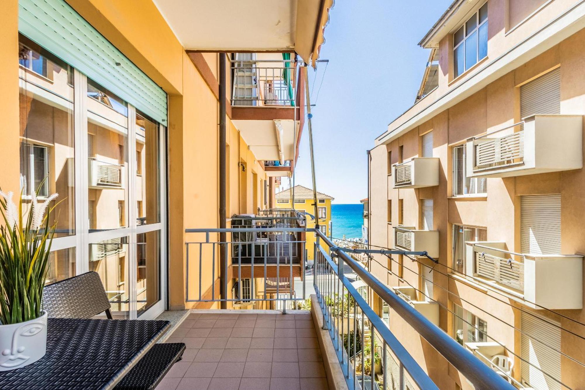 'Nature Home' 30Mt Sea -Central Station -Netflix Pietra Ligure Exterior photo